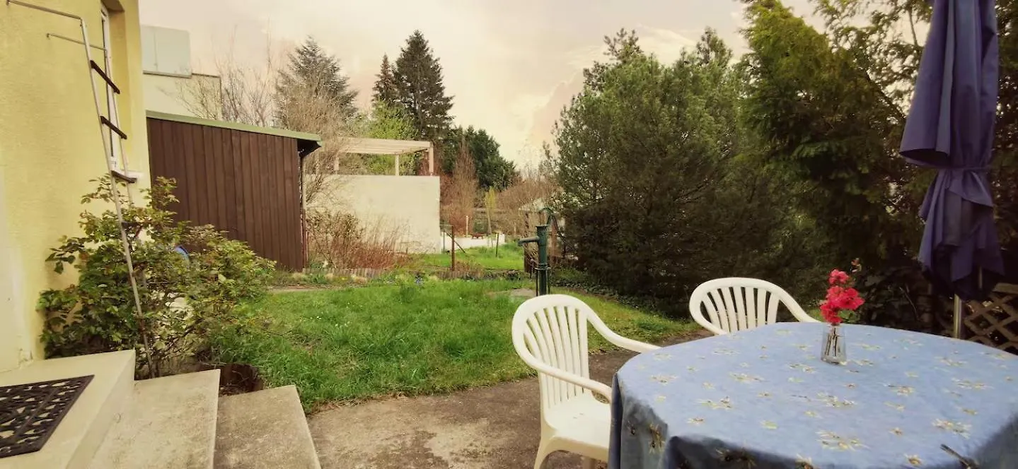 Guest House With Garden Terrace - Free Parking Vídeň